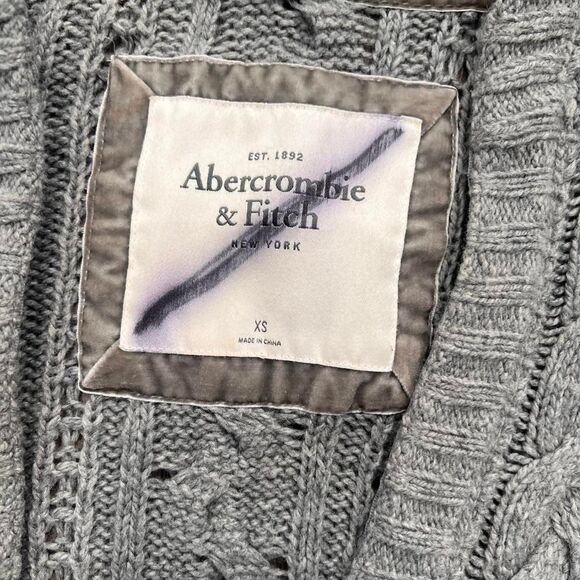 Y2K Abercrombie & Fitch Bella Swan Wool Knit Hooded Sweater - Picture 5 of 8